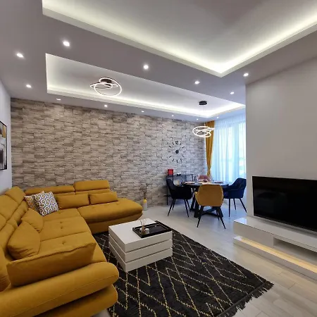 Ultra Lux Flora Panorama 布尔加斯