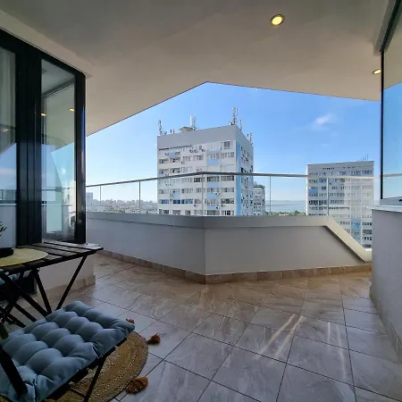 Ultra Lux Flora Panorama * בורגאס